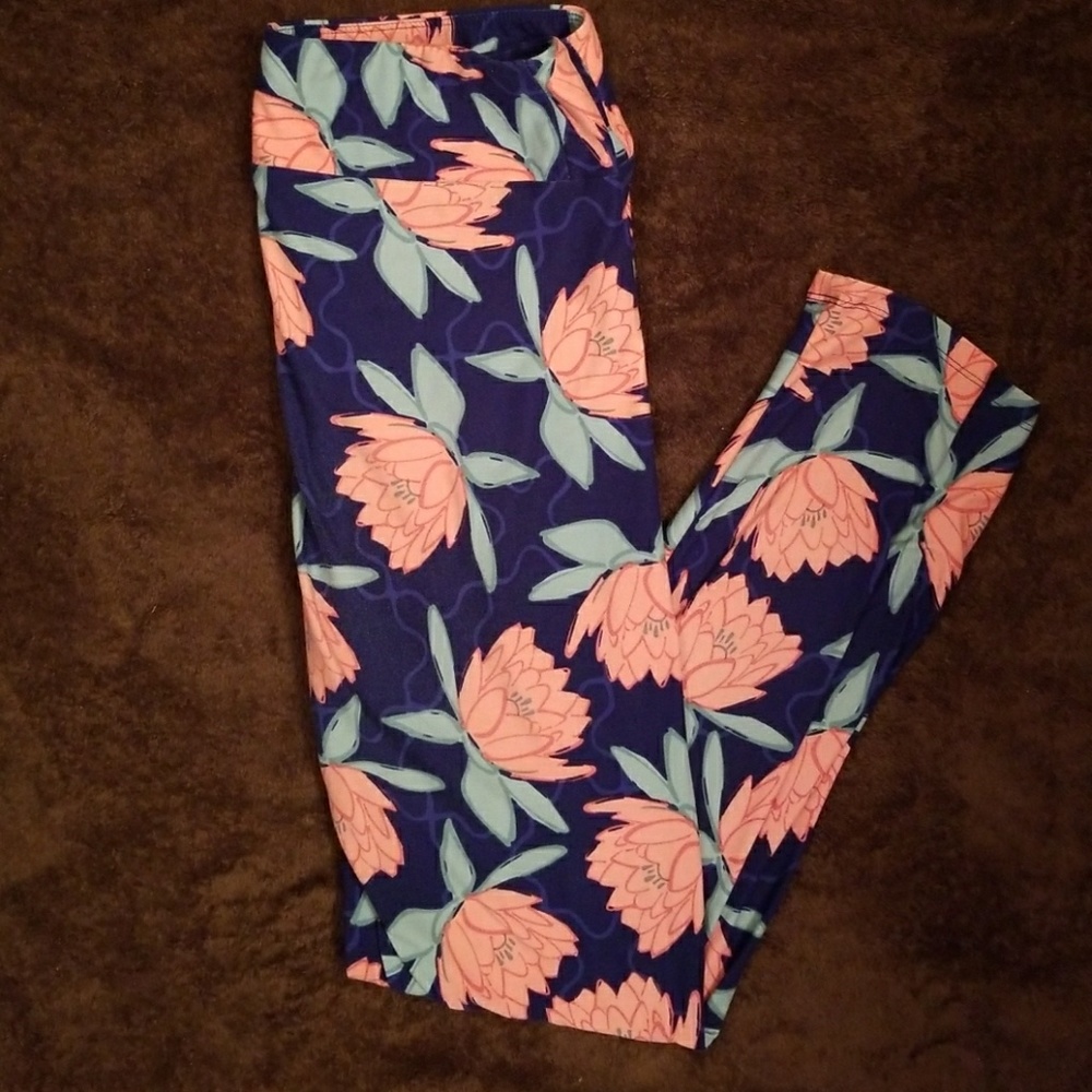 Lularoe  leggings TC